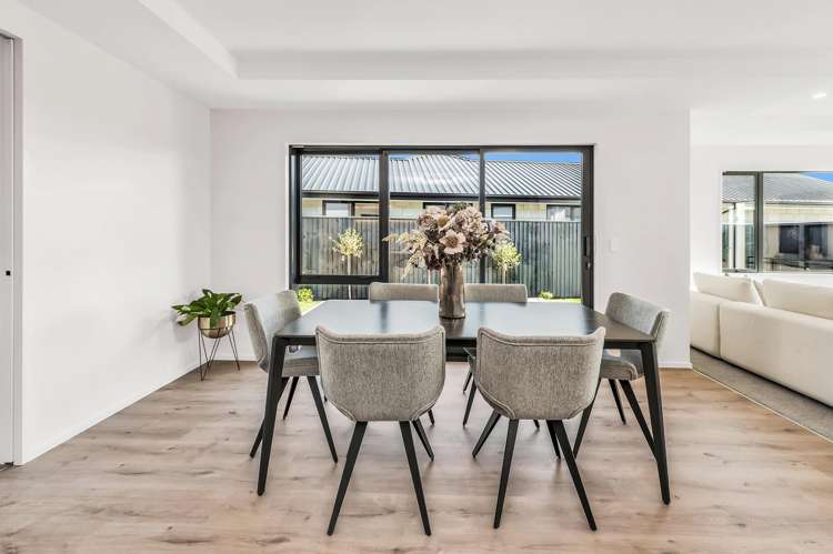 60 Whitehorn Drive Lincoln_8