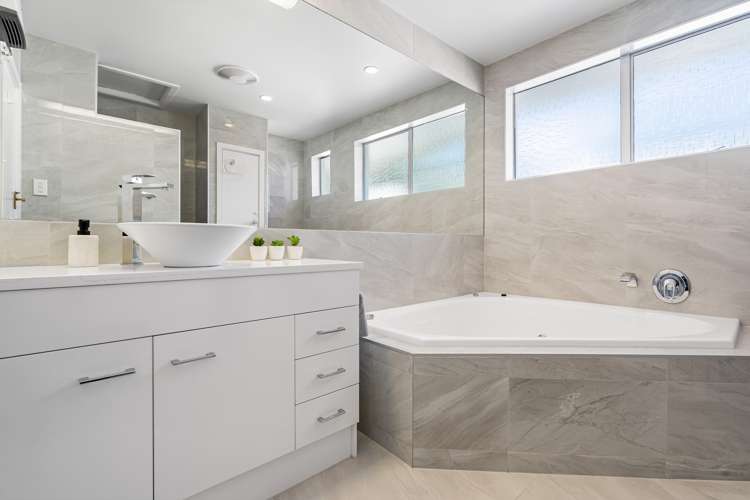 72a Moncks Spur Road Redcliffs_5