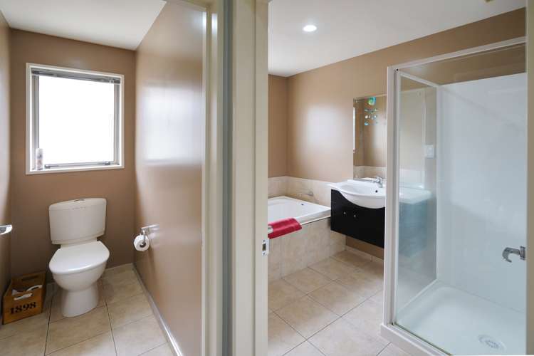 33 Overbury Crescent Rolleston_12