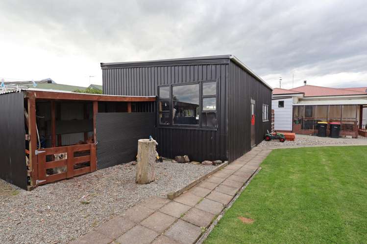 15 Gerrard Road Winton_30