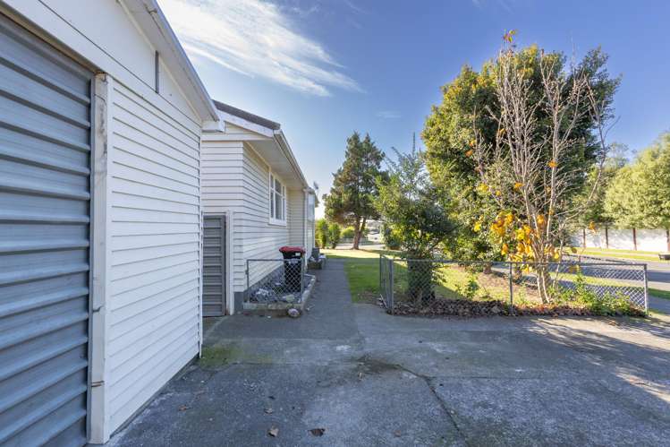 13 Scully Crescent Onekawa_4