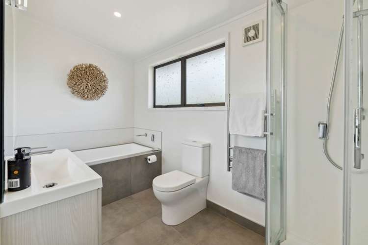 1/47 Hattaway Avenue Bucklands Beach_14