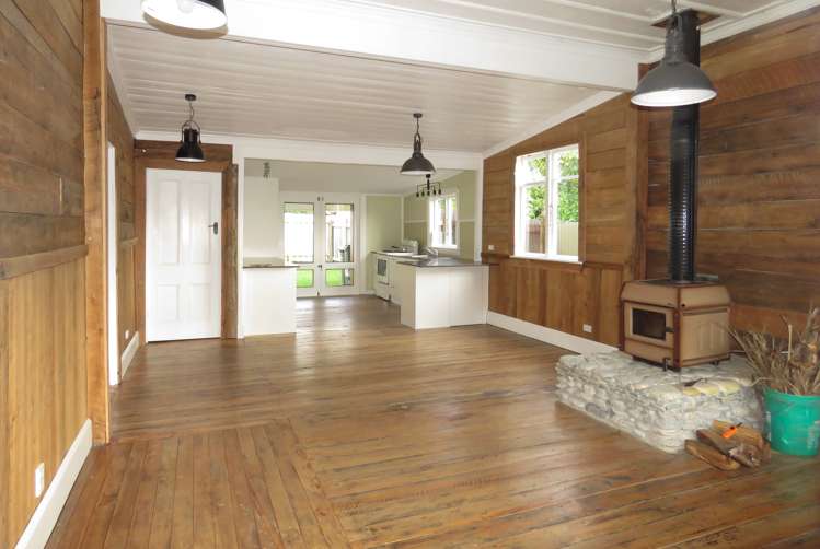 39 Shiel Street Reefton_8