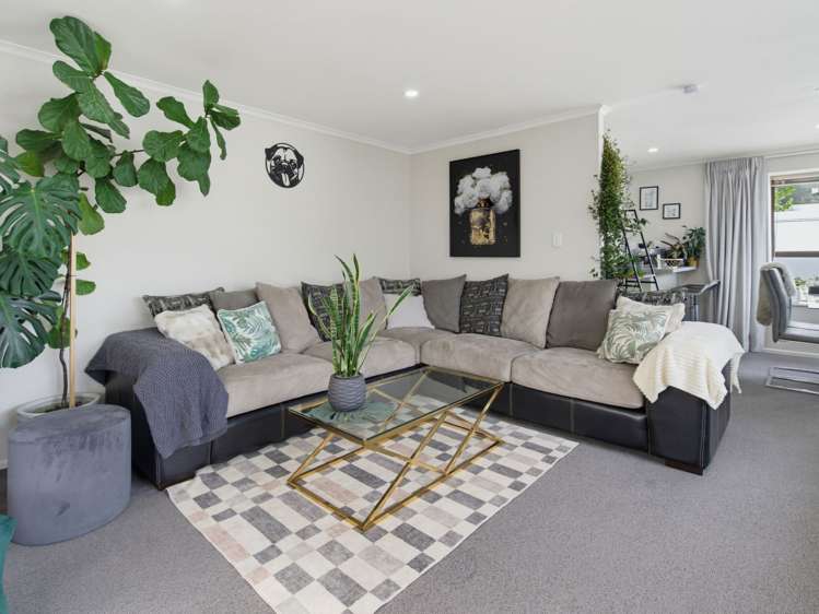 2/244 Main North Road_2