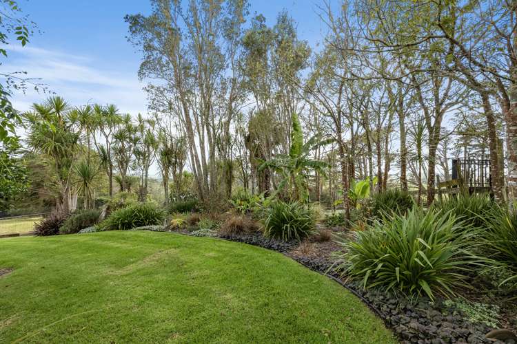 74 Fishlock Road Te Arai_25