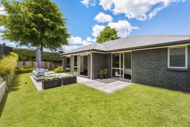 44 Inverness Drive_1