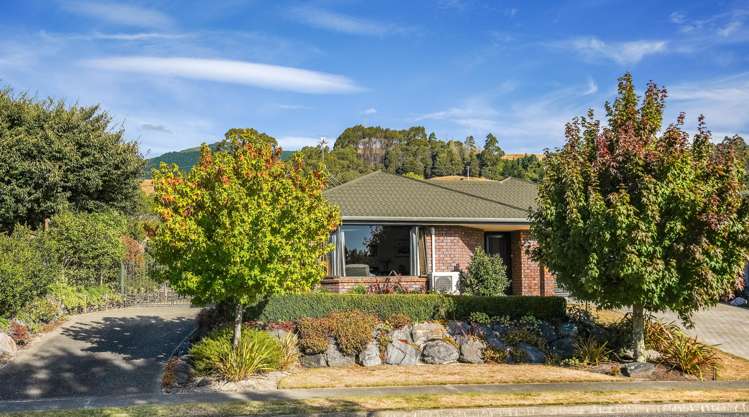 39 Kingsford Drive Stoke_0