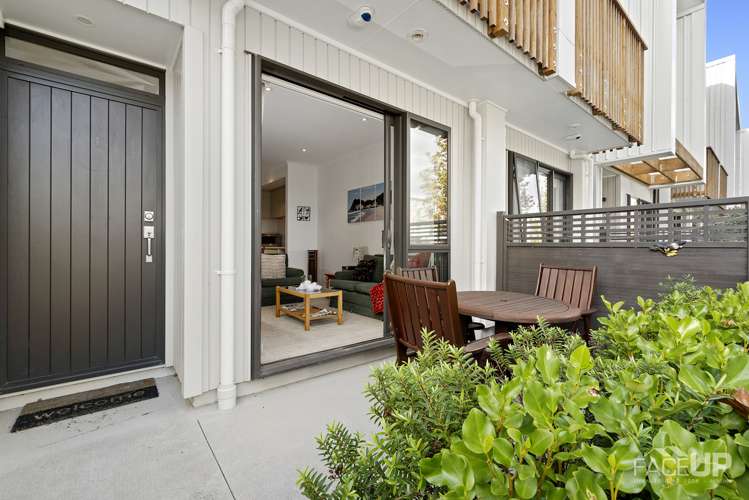 90 Squadron Drive Hobsonville_5