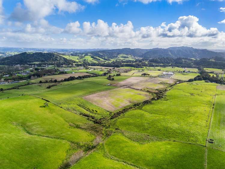 Scott Farm, Waitoki Road_1