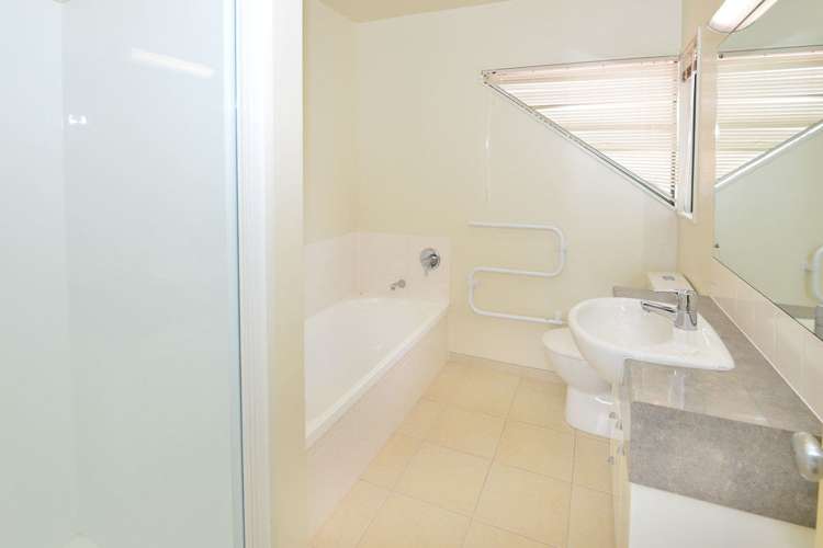 34 Parkwood Crescent Gulf Harbour_15