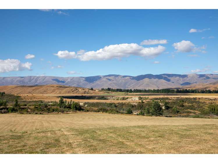 1976 Saint Bathans Loop Road Saint Bathans_9