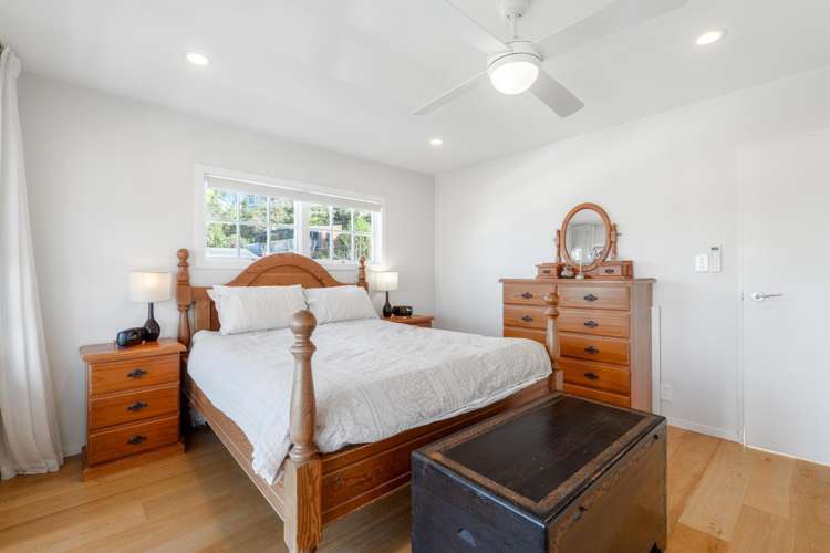 14 Beach Road Northcote Point_14