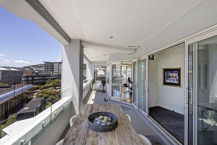 6/126 Wakefield Street_0