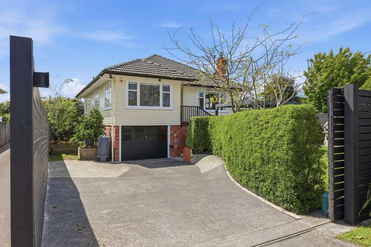 7 Stokes Avenue Te Atatu Peninsula_28
