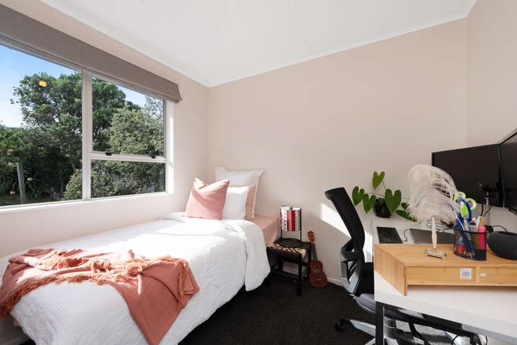 6 Orchy Crescent Southgate_15