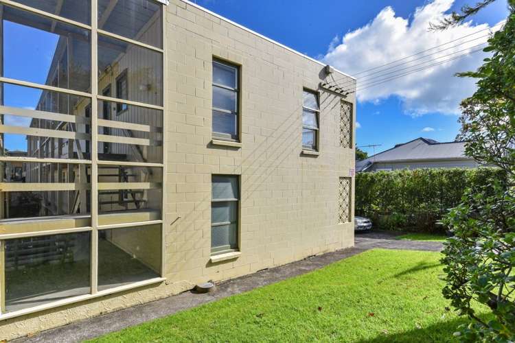 1/93 Vauxhall Road Devonport_17