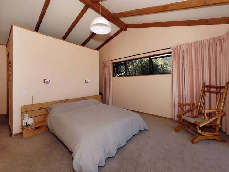 609 Port Underwood Road Whatamango Bay_21