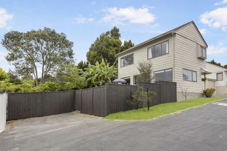 15M Roseberry Avenue_0