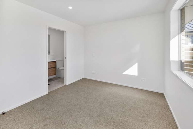 299A and B Vaughan Road Owhata_6