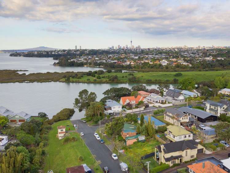 45 Oliver Street Point Chevalier_1