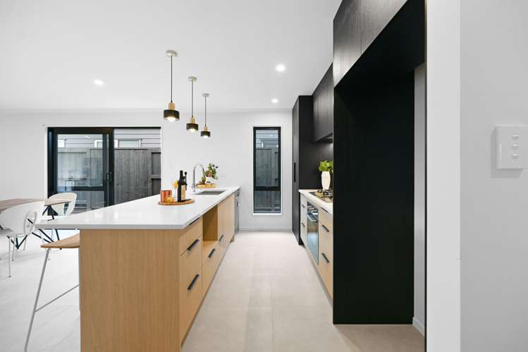 13 Gaylard Avenue Chartwell_2