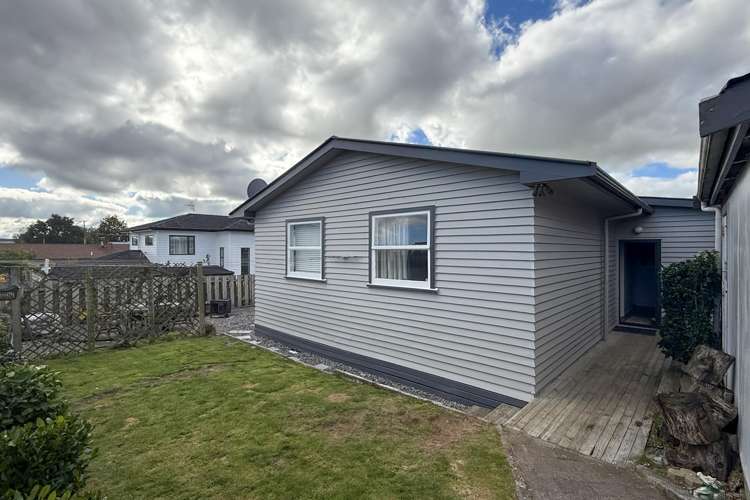 2/8 Hinemoa Avenue Taupo_25