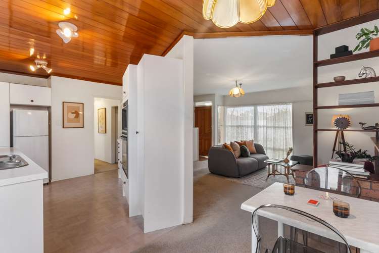 44 Saffron Street Birkdale_2