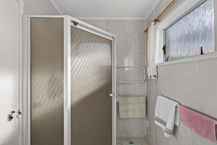 14 Wesley Avenue Frankleigh Park_25