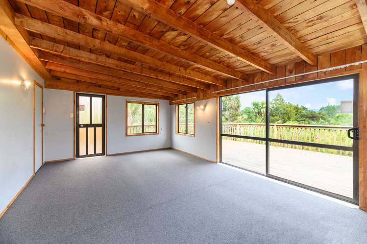 129 Forest Hill Road Henderson_15