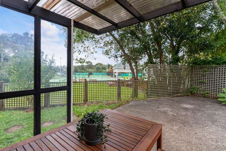 2/13 Kororo Street Northcote_11