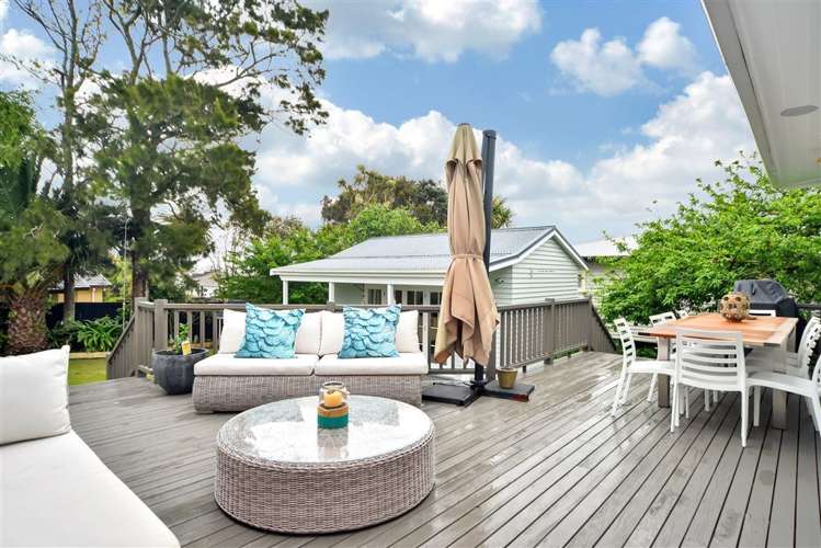 8 Harrison Avenue Belmont_13