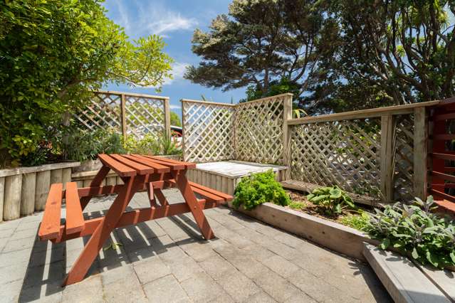 18 Roys Road Plimmerton_3