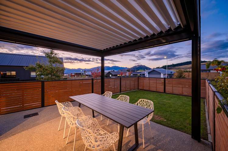 223 Aubrey Road Wanaka_6