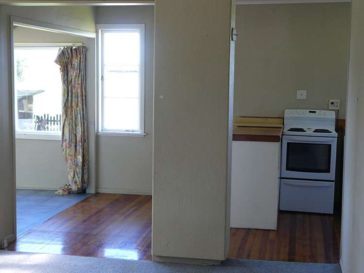 108 Main North Road Otorohanga_13