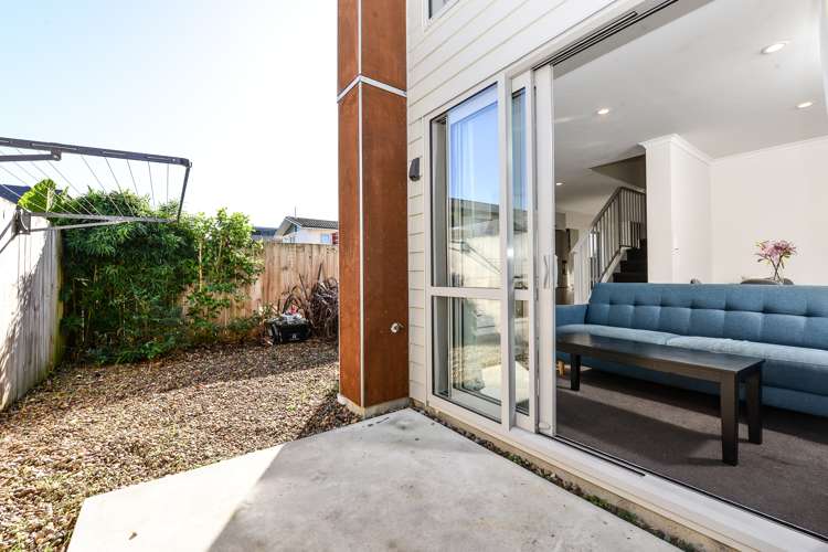 6/113 Knighton Road Hillcrest_12