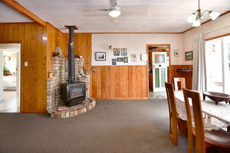 2059 State Highway 16 Helensville_15