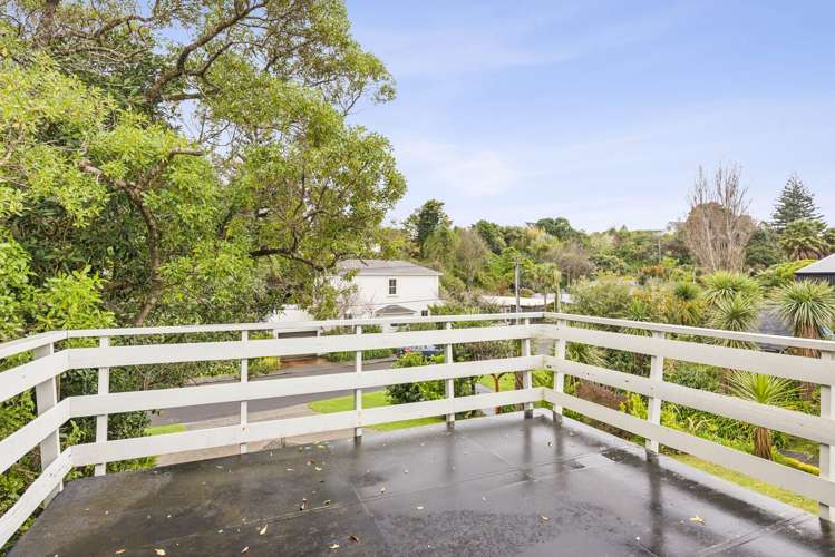 66 Renown Road Raumati South_1