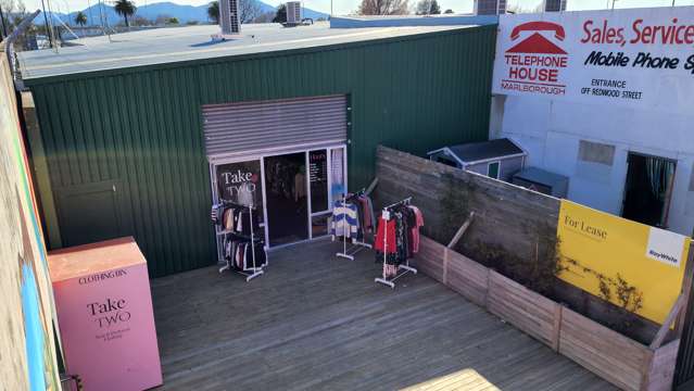 Space for Lease on Redwood Street!