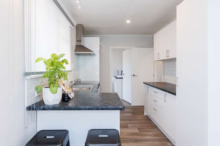 1 Newbury Street Awapuni_6