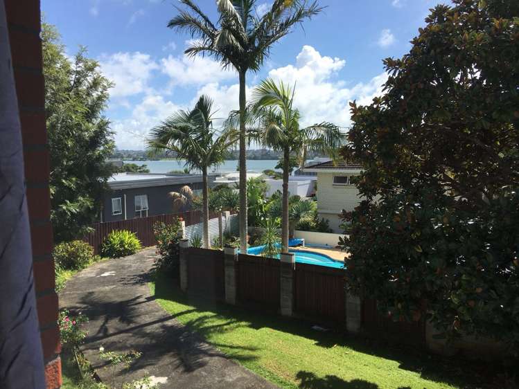 67 Bramley Drive Farm Cove_8