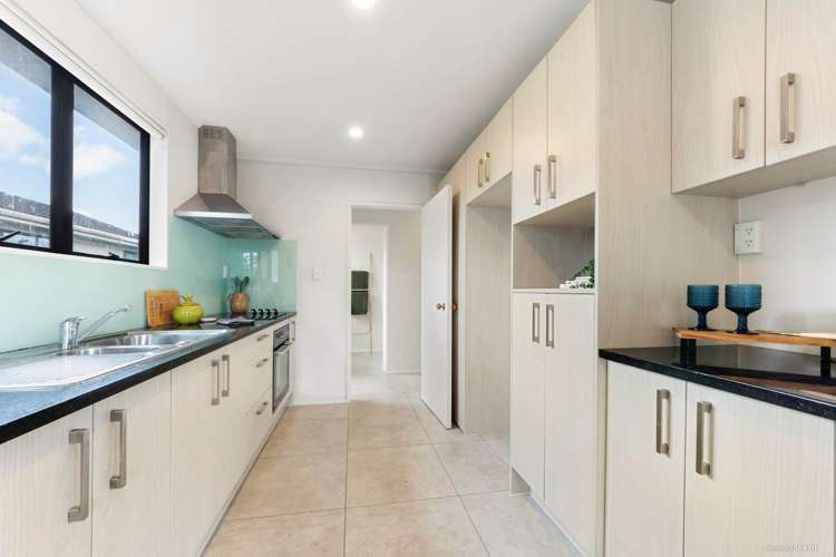 2/204 Waitemata Drive Ranui_6