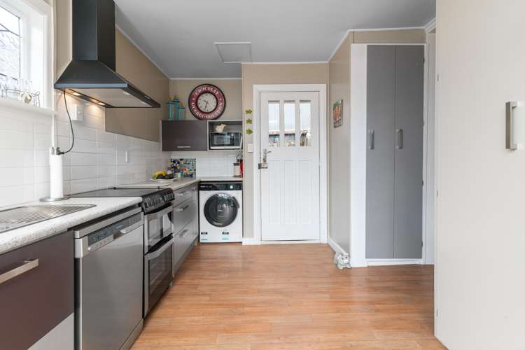 14 Ticehurst Road Lyttelton_6