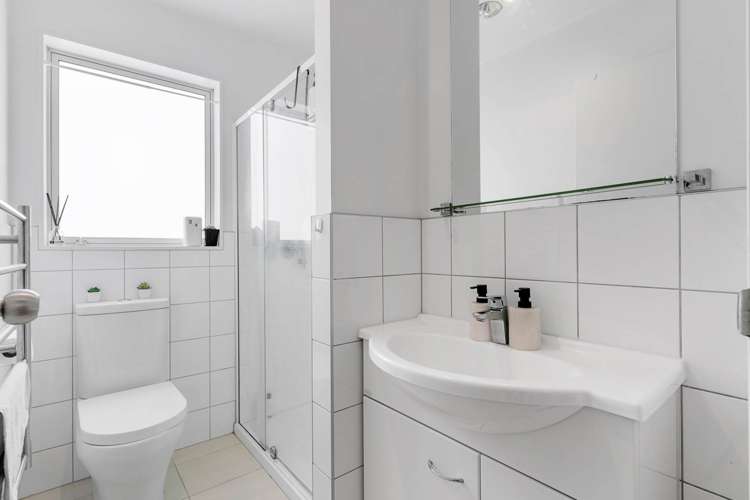 27 Totara Meadows Court Wiri_10