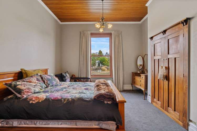 19 Hythe Street Lumsden Surrounds_16