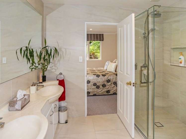 321 Kaipara Road Papakura_14