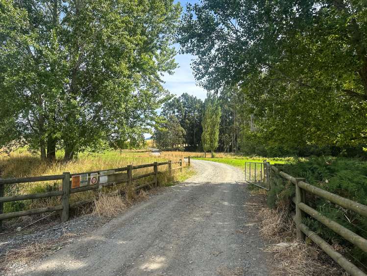 111 Slaughterhouse Road Otautau_11