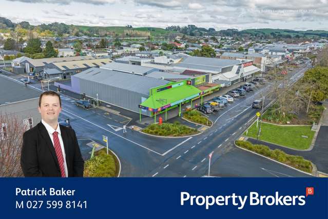 Prime location on Main Street