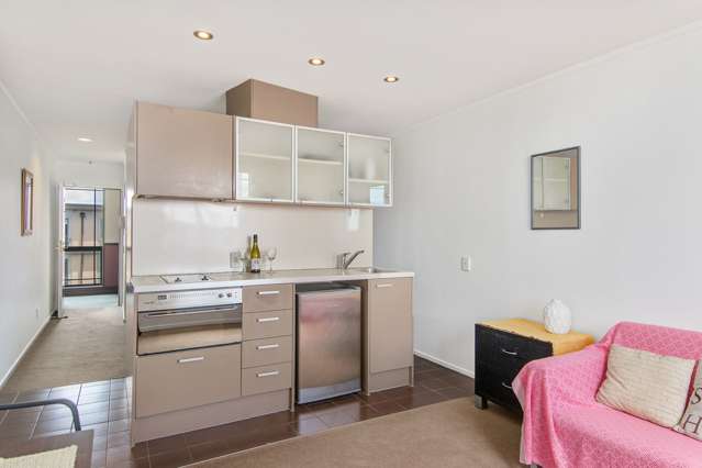 410/184 Symonds Street Eden Terrace_4
