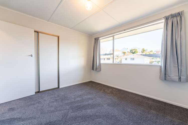 13 Clyde Carr Crescent Waimataitai_5