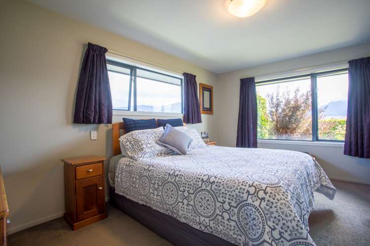 38 Cunaris Way Te Anau_8